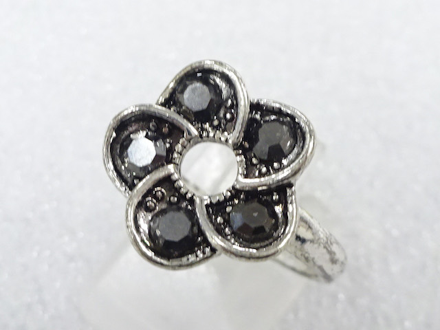 Japanese Kimono / Antique Accessories Metal